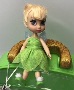 el juego de la muñeca