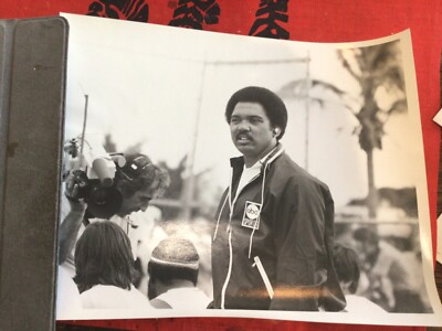 Reggie Jackson Candid Photo at the Rotonda