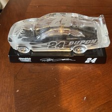 2008 JEFF GORDON 24 DUPONT CRYSTAL CAR DIECAST RACECAR With SOILD BASE