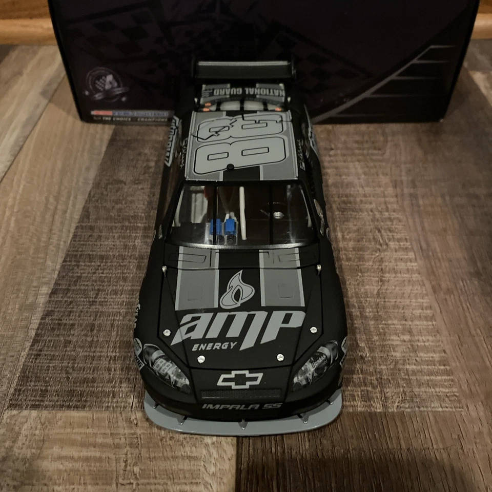 Dale Earnhardt Jr #88 Amp Energy/Get On The #88 2009 Impala Ss Arc etiqueta negra Foto 4 de 4