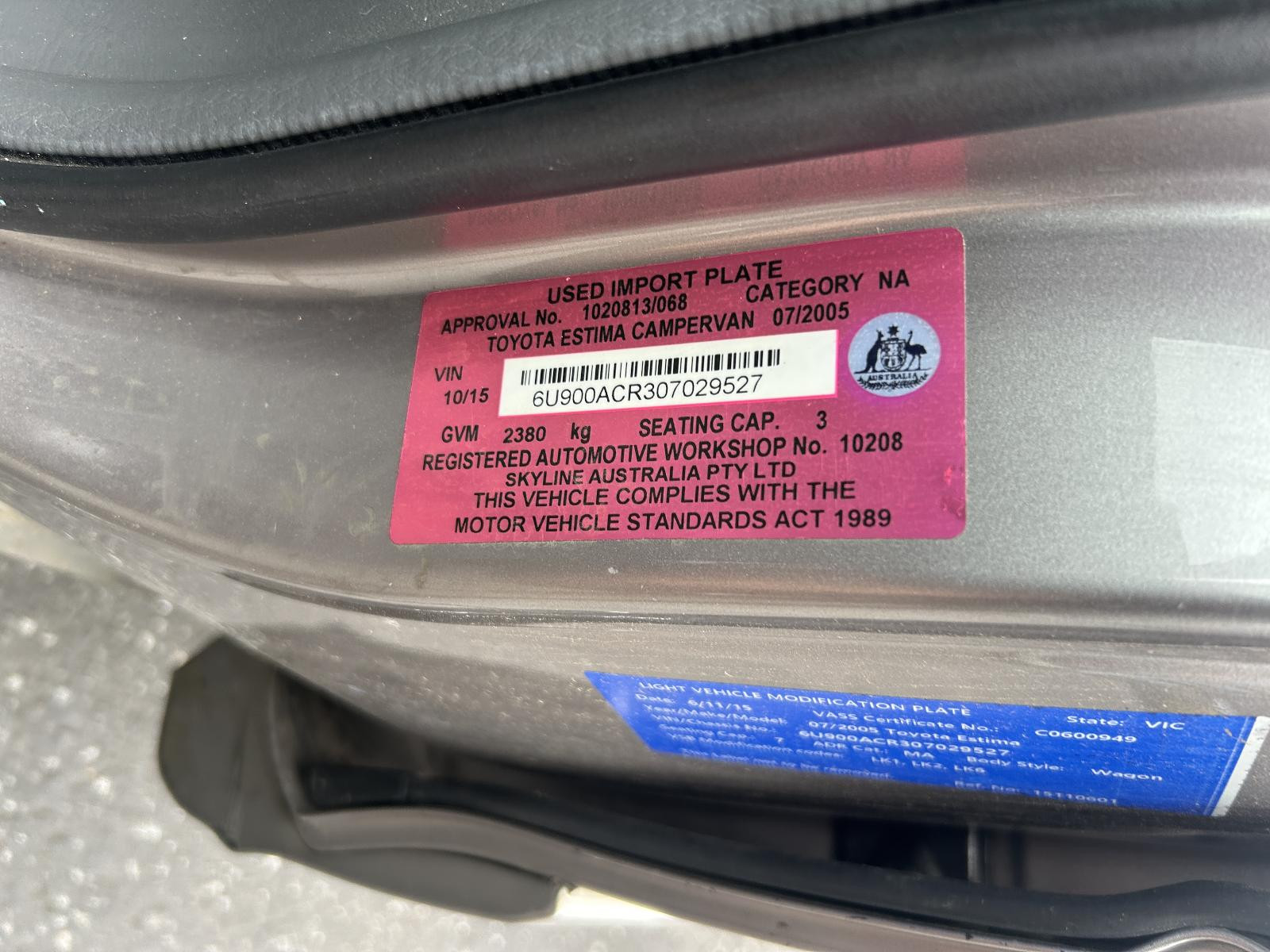 Toyota Estima Left Rear Door XR30 2000-2006 - thumbnail 11