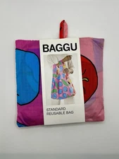 NWT BAGGU Standard Size Reusable Foldable Tote Bag APPLES + BANANAS Multicolor