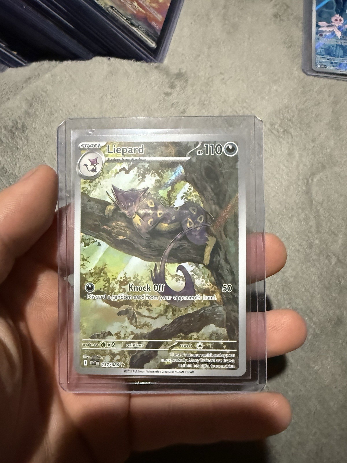 Pokémon TCG Liepard 137/086 White Flare Illustration Rare Card NM/M Condition