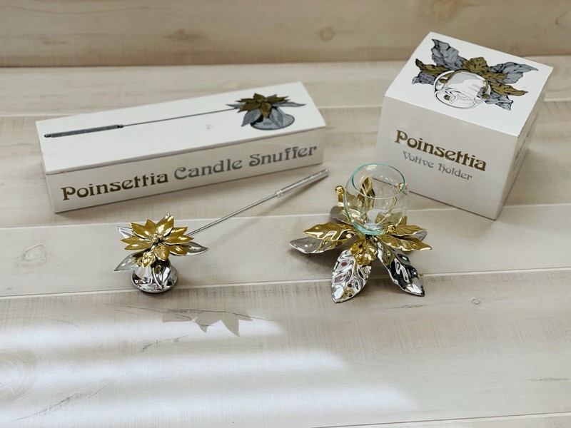 Dept 56 Christmas/Holiday Poinsettia Candle Holder & Snuffer Set - Silver /Gold