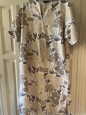 Marimekko Uniqlo Women's Linen/Cotton Flowered Dress Size XS Used Once Ex Cond