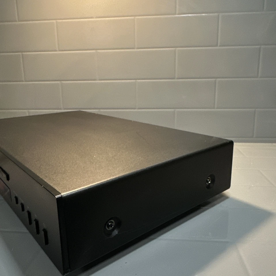 Yamaha CD-S300 Natural Sound Compact Disc Player - Image 4 of 4