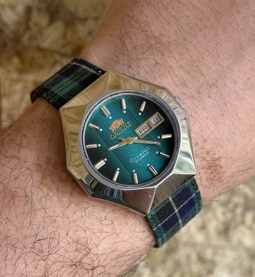 Vintage Orient Crystal Automatic 39mm Green Dial Hexagon Case Day-Date Mexican