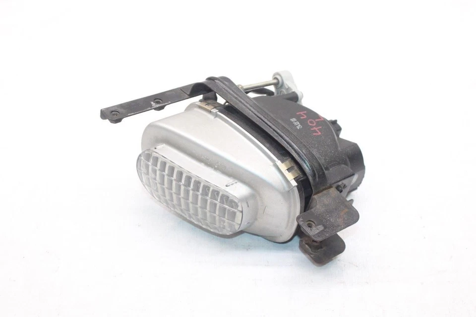 2002 LEXUS SC430 Z40 CON #404 ЛЕВАЯ ПРОТИВОТУМАННАЯ ЛАМПА - Изображение 2 из 4