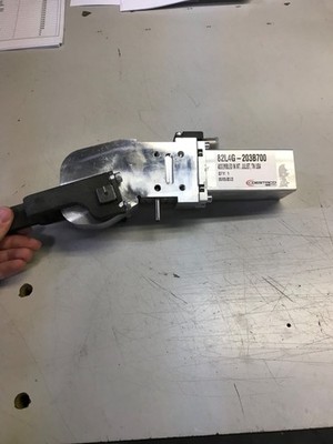 Destaco Clamp 105 Opening 82L4G-203B700, Used