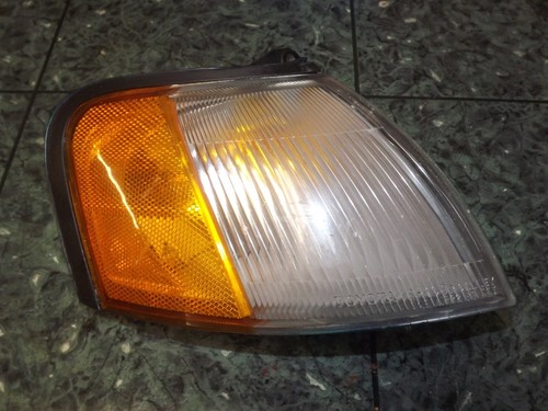 OEM 92-95 USDM Toyota Paseo L40 front right corner light lens lamp 16-109 R FR
