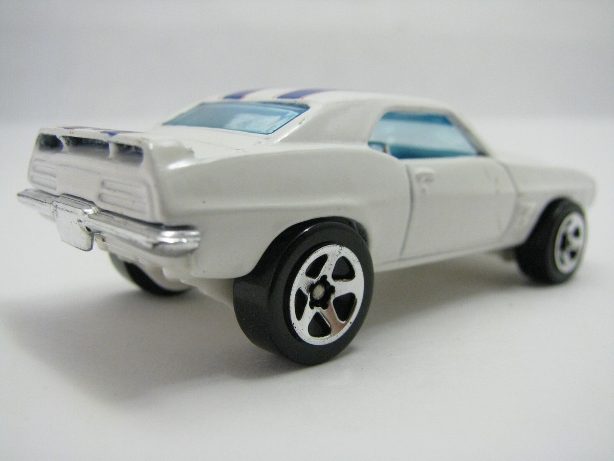 Hot Wheels 1969 Firebird Trans Am White With Blue T/A Stripes