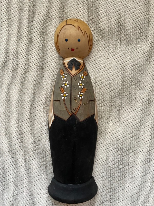 Vintage Handmade Swedish Folk Art Figurine Wood Doll Aja Tra Uppsala Sweden
