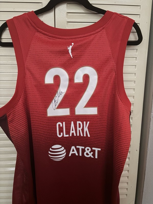 Caitlin Clark Signed 2026 Indiana Fever Jersey