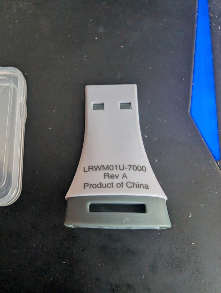 Lexar Micro SD Card Reader + 16gb class 10 micro SD, please read description - Image 4 of 4