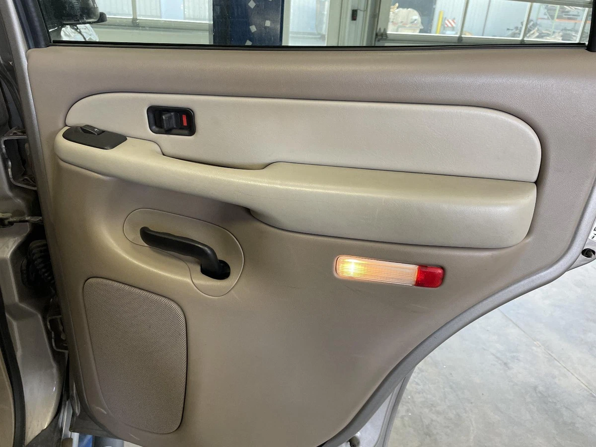 2003 chevy tahoe door panel deals