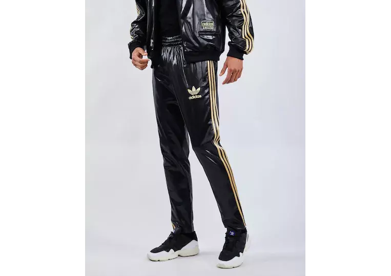 yo mismo sal electo NEW Black + Gold Shiny Adidas Chile 62 Mens Tracksuit Sweat Pants Trousers  sz M | eBay