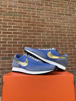 nike daybreak blue gold