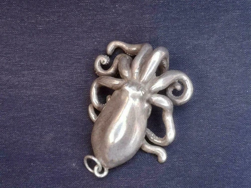 Collana ciondolo statua pesce polpo intaglio argento Cina Tibet regalo - Foto 7 di 8