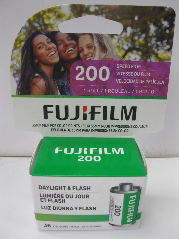 10 Rolls Fujicolor CA 200 Color Print Film 35mm x 36 Exp Fresh 2025 Dating Fuji - Image 4 of 4