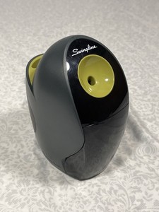 Swingline Speed Pro Electric Pencil Sharpener Model 29966 Green Black Nice