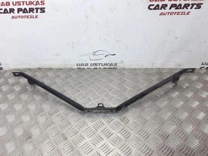 BMW 5 Touring E61 Kühlerhalter 7033745 2.50 Petrol 2005 31328186