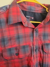 Swiss Tech Mens Shirt L/G  42/44 Plaid Red & GRAY  Long Sleeve Button Down 