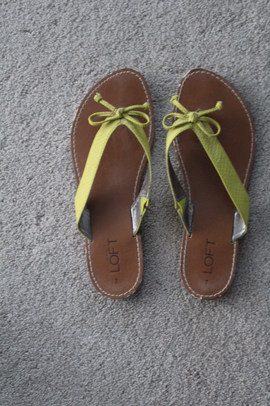 Ann Taylor LOFT Neon Green Strappy  Sandals Size 7