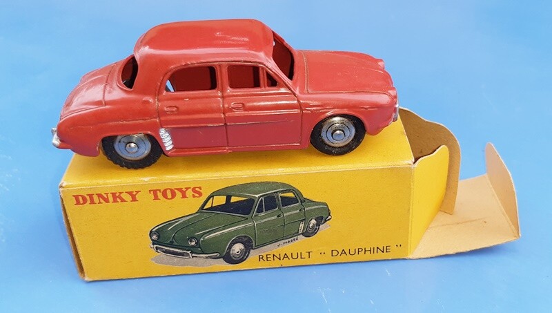 Dinky 24E, Renault Dauphine - Free Price Guide & Review