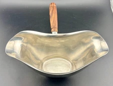 Vintage Oneida 18/8 stainless wood handle gravy sauce boat