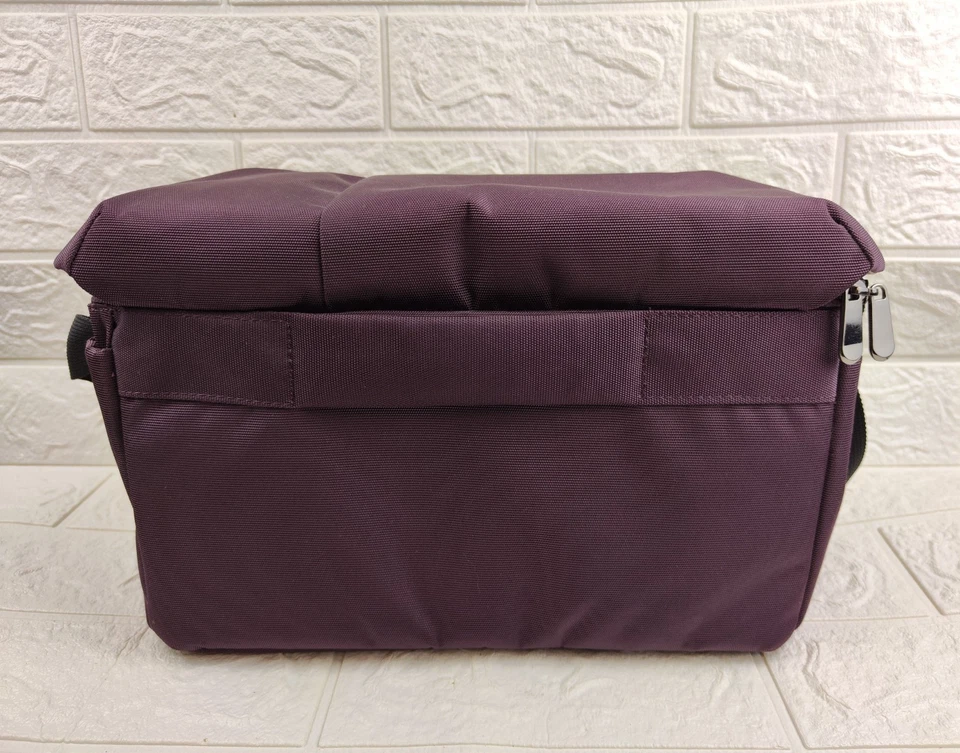 Bolso para cámara Aha Urban Style Viale 160 SLR, color ciruela Foto 2 de 4