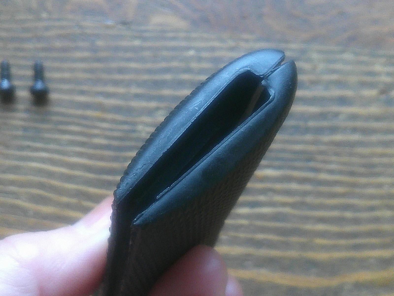 Pachmayr Rubber Signature Grips - Browning Hi-Power w/ Screws