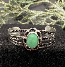 VTG Navajo, sterling, green turquoise, stamped baby cuff bracelet - 4.72g