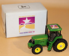 Modelli ERTL 1:64 John Deere 7810 Reno 1998 modello concessionario mai usati in scatola originale