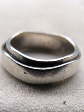 Sterling Silver Ring Curved Design Size 9 1/4 Spinner 925 Not Very Common