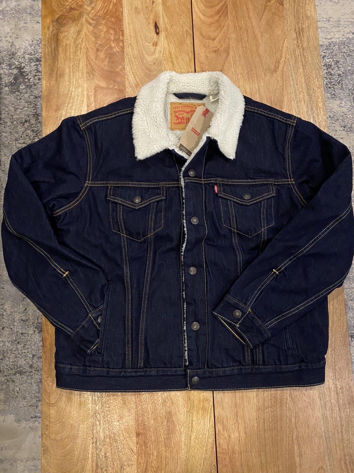 Levi's Type 3 Men Sherpa Trucker Jacket 