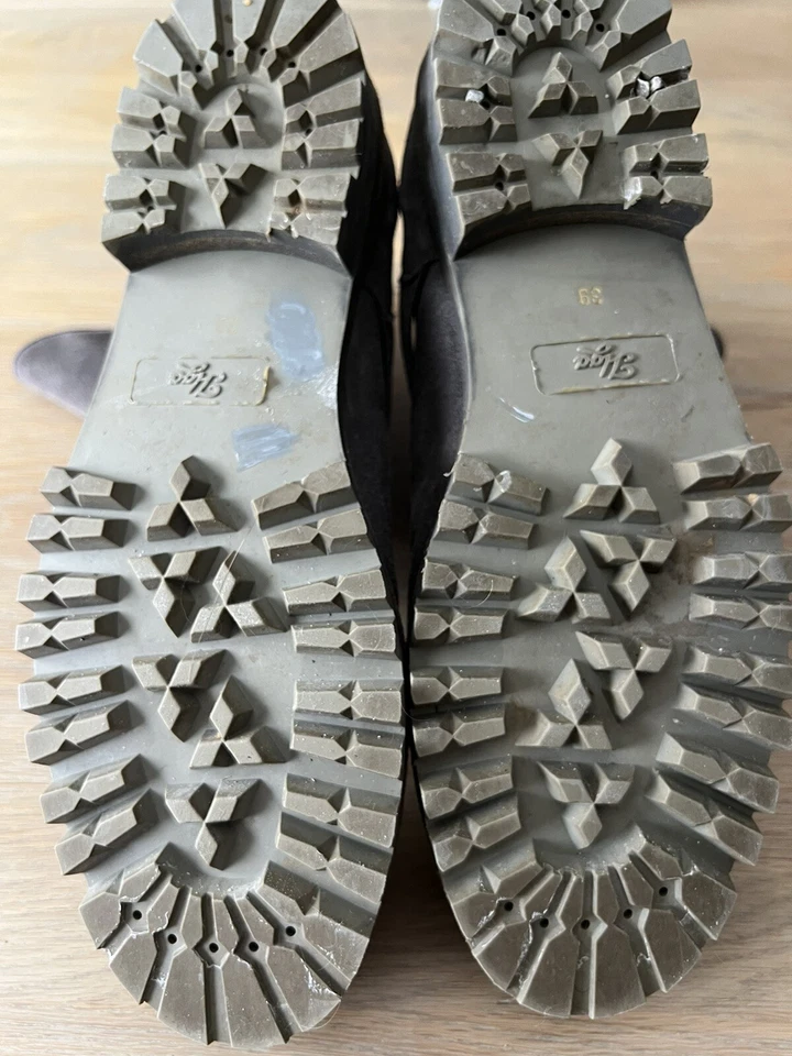 Manolo Blahnik Kagnota Botas Elásticas de Motociclista Media Pantorrilla Gris Gamuza 39 EE. UU. 9 Foto 4 de 4