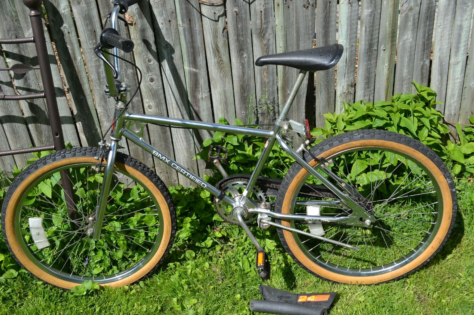 1984 Vtg ROADMASTER Cruiser Class USA MADE Chrome HAWK 24" BMX BIKE Free Wheel