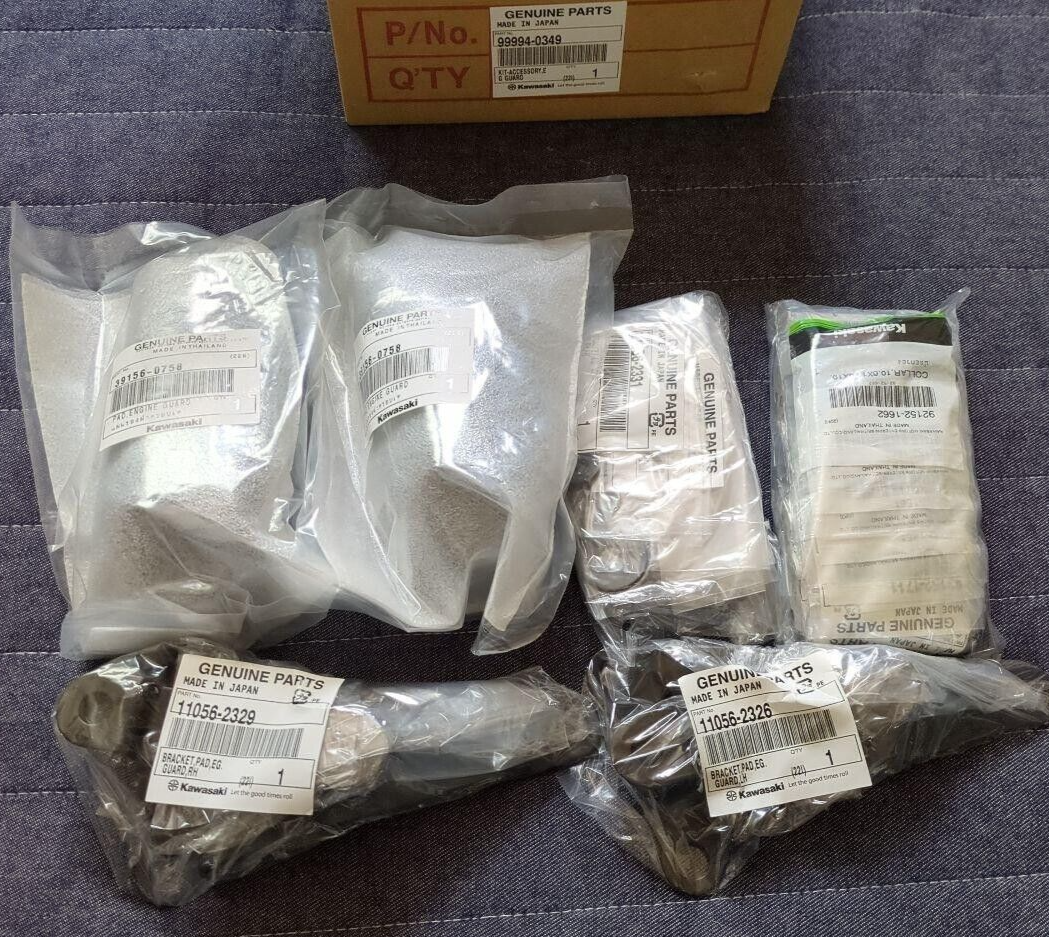 スケール Kawasaki Ninja ZX-6R Engine Guard Genuine 99994-0349 New Japan | eBay