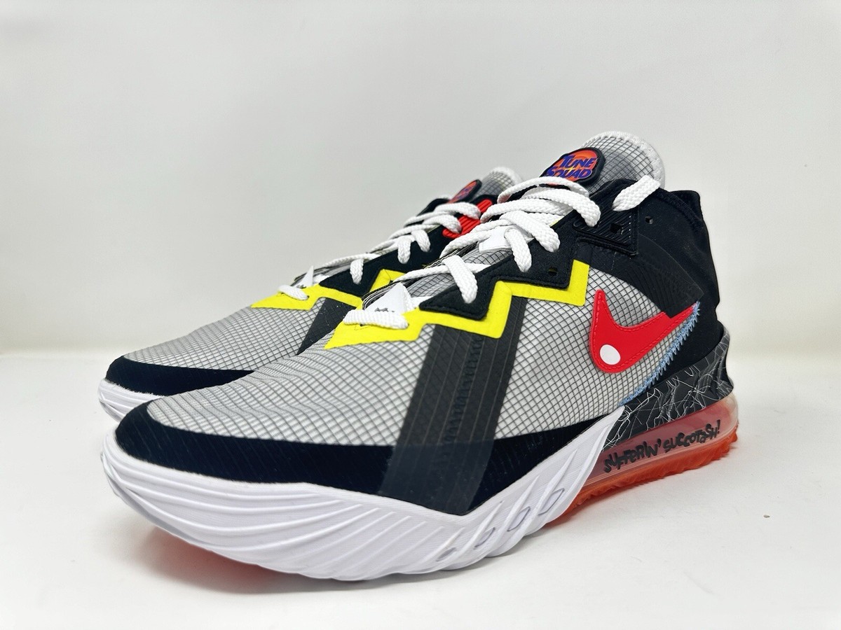 CV7562 103 Nike Space Jam x LeBron 18 Low Sylvester x Tweety CV7562 103 Nike Space Jam x LeBron 18 Low Sylvester x Tweety