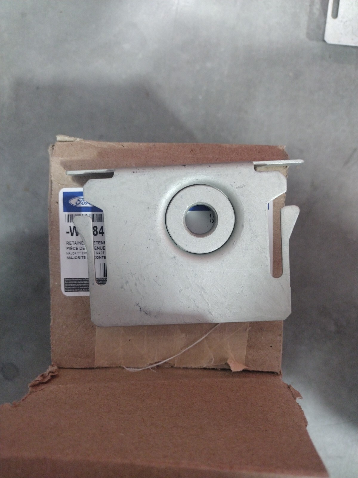 NEW OEM Genuine Ford Mount Bolt Retainer Nut W718477-S439 | eBay