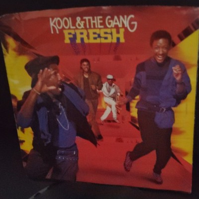 Kool & The Gang Fresh De-Lite 7'' 45 RPM Black Vinyl Funk Single Sleeve