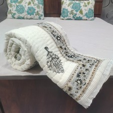 Handmade Cotton Quilt, King Queen Twin Size Blanket Throw Bedding