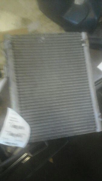 03-09 Dodge Ram 2500 1500 camioneta pickup condensador de aire acondicionado Foto 2 de 4