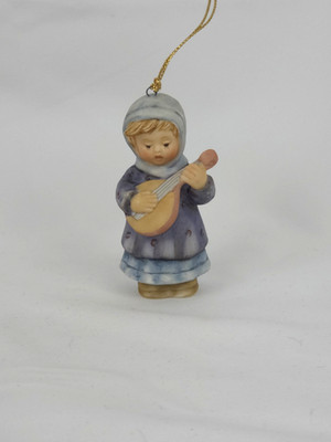 Goebel Berta Hummel Nativity Christmas Ornament Girl With Lute 2000 3''T x 1.5''W