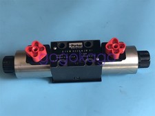 1PCS NEW PARKER SD1VW022CNJW Solenoid Directional Valve