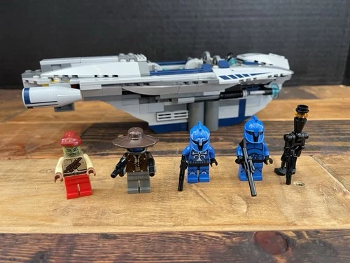 LEGO Star Wars set 8128 Cad Bane's Speeder with Minifigures READ