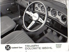 Triumph Dolomite 1850HL dashboard original black & white Press Photo No. 264500