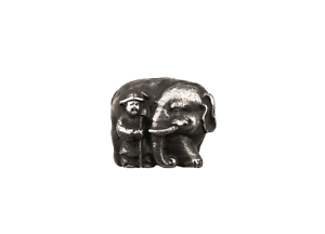 An-Antique-Meiji-Era-Japanese-Silver-Elephant-Signed-Bead-Shigennobu-Minshu