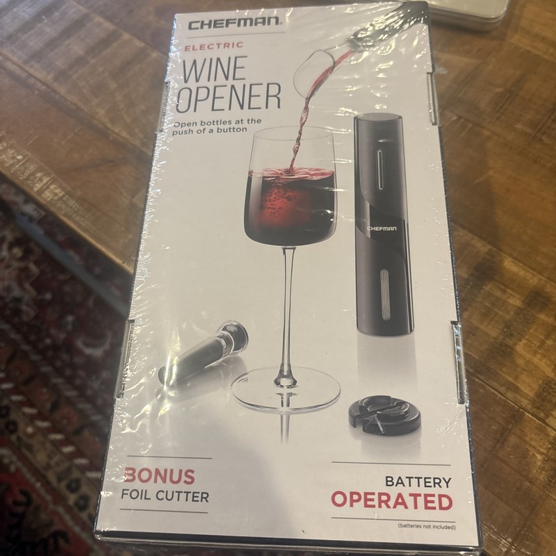 Chefman Electric Wine Opener 4 Pc Set (opener, foil cutter, pourer, stopper)