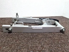 Honda CBR 600 F PC31 Schwinge mit Achsen #168